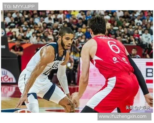 朗斯与红星激战正酣双方球员全力以赴争夺胜利荣耀