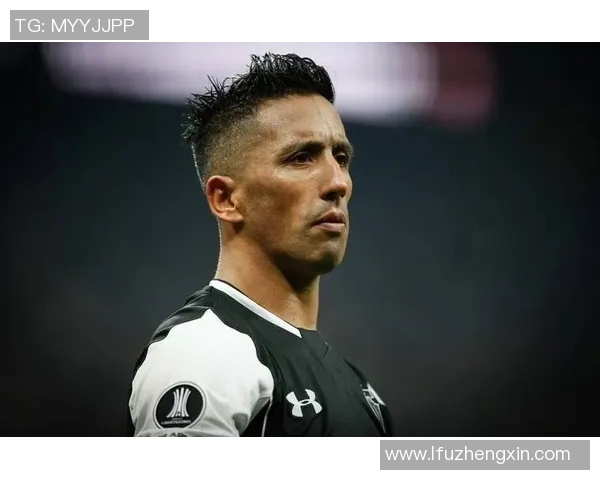 科隆竞技与圣菲联合激战正酣谁能在这场较量中笑到最后